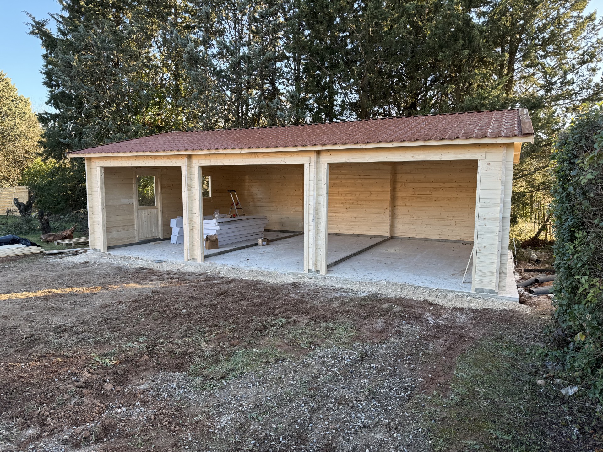 Featured image 4
