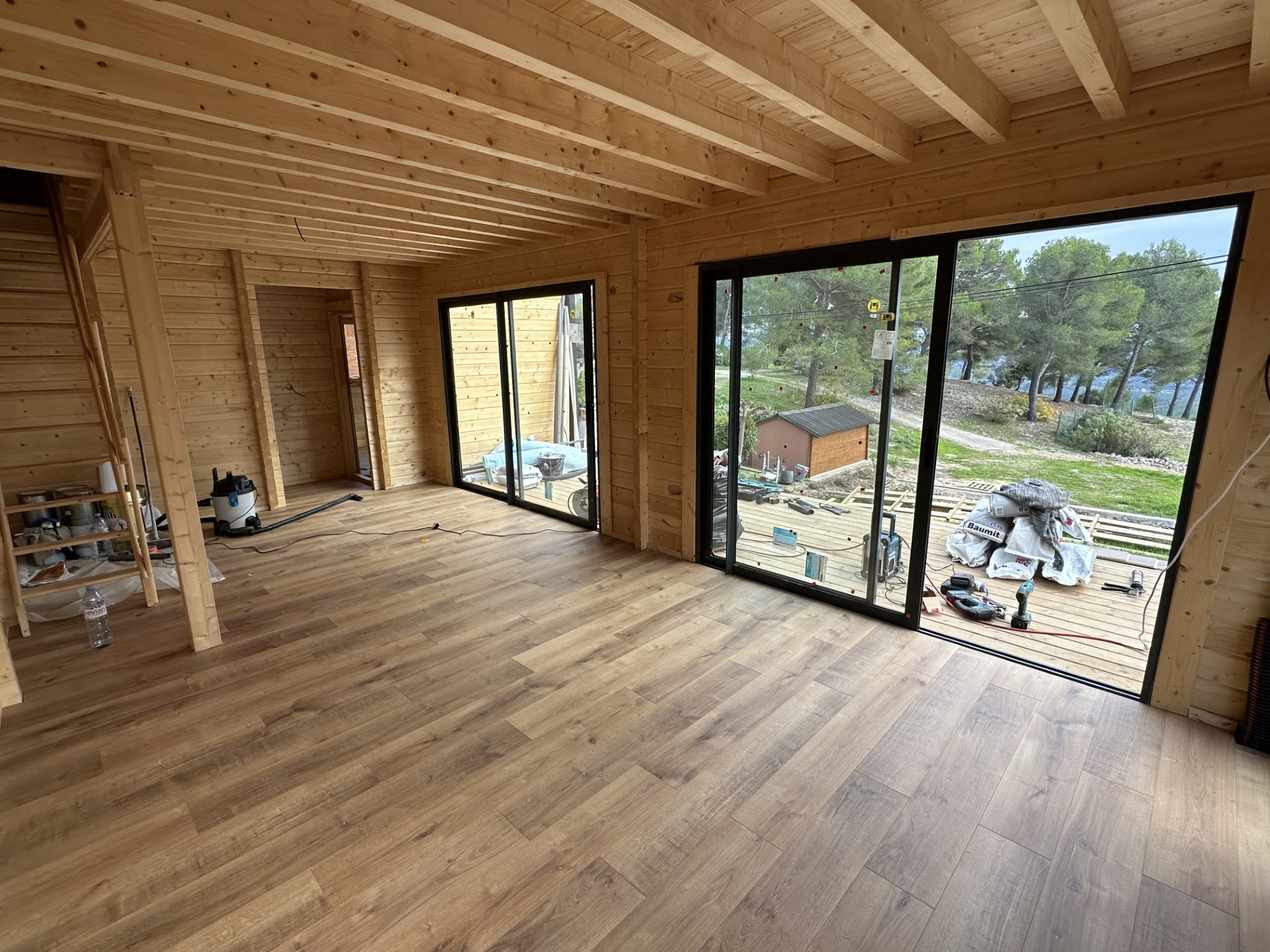 Featured image 3