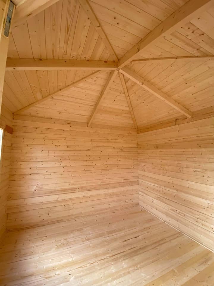 Featured image 4