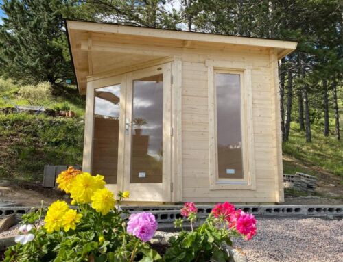 Menuiseries et vitrages : leur rôle clé dans l’efficacité énergétique d’un chalet en bois