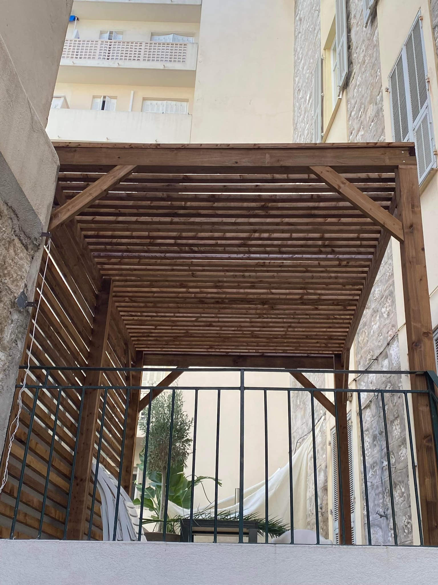 Featured image 3