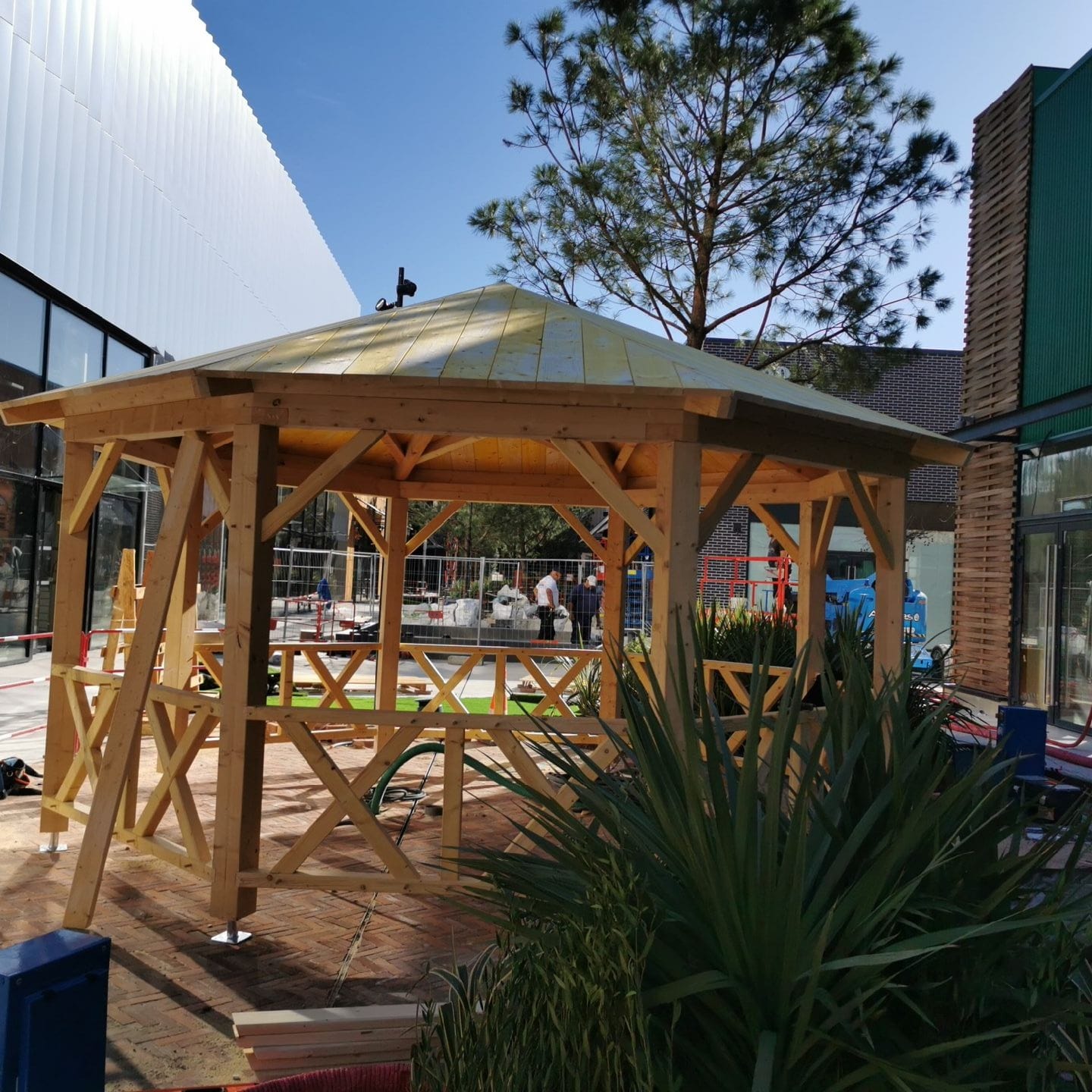 Featured image 2